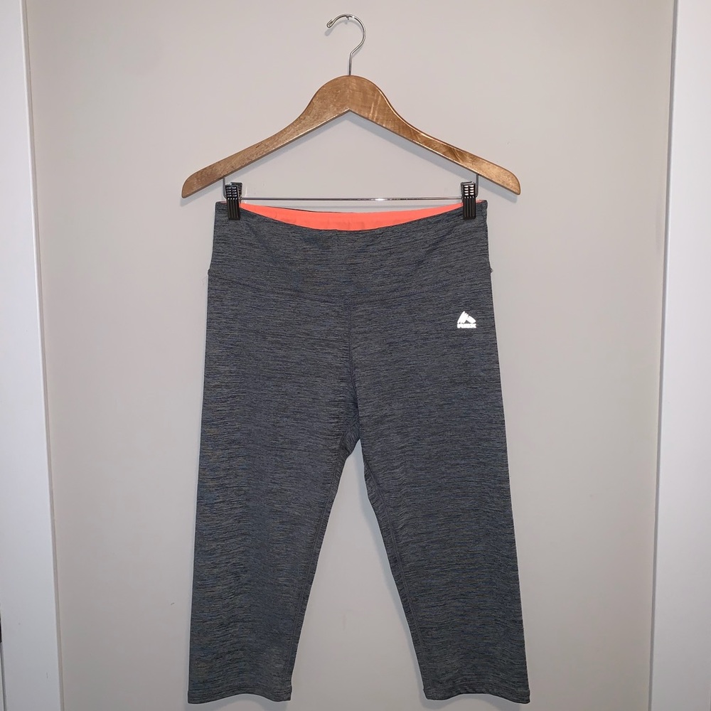 3/$15 *** Reebok Leggings